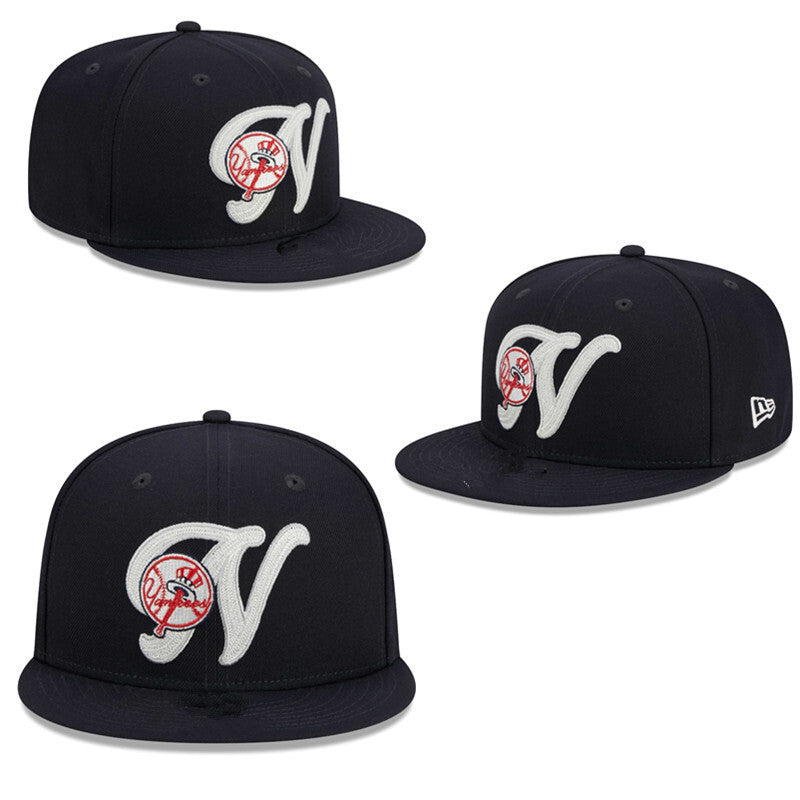 New York Yankees Navy/White Script/Cursive Collection - New York Yankees 59FIFTY Fitted