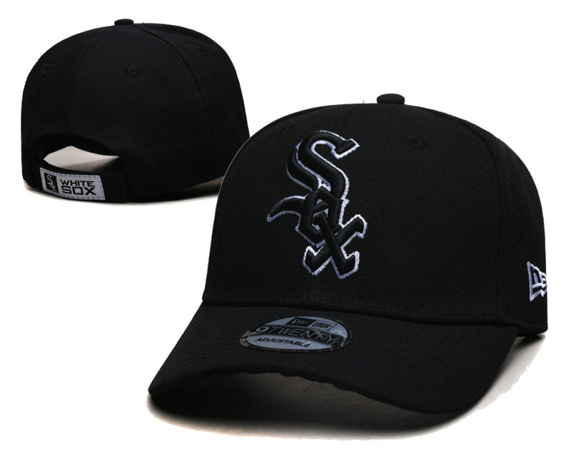 Chicago White Sox Black/White 9TWENTY Strapback