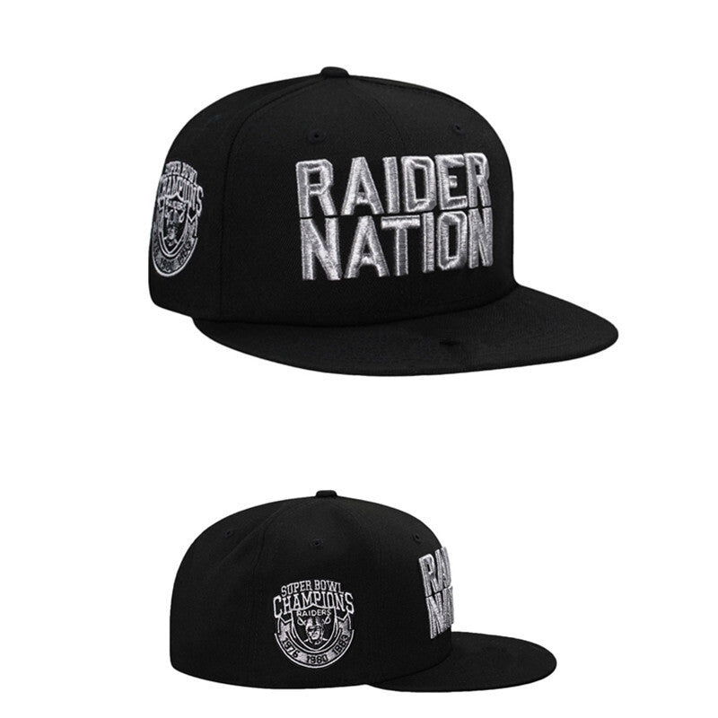 Las Vegas Raiders Black/Silver Super Bowl Champions Raiders - Edition Snapback
