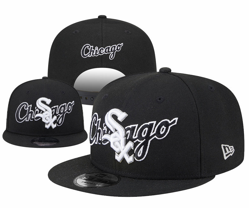 Chicago White Sox Black/White 9FIFTY Snapback