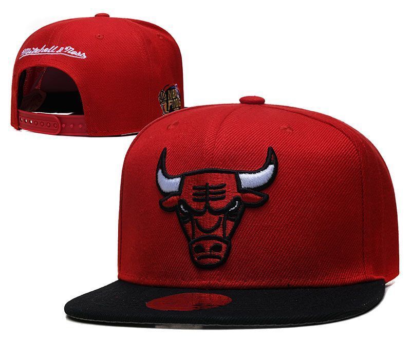 Chicago Bulls Red/Black Snapback