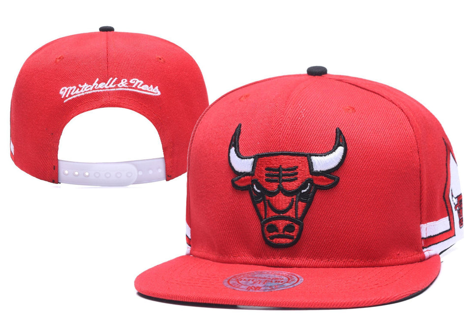 Chicago Bulls Red/White Snapback