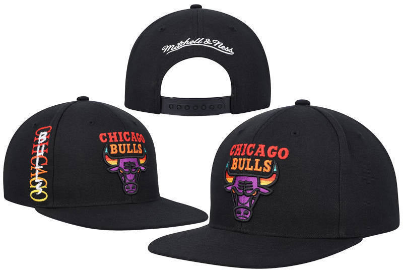 Chicago Bulls Black/Red Snapback