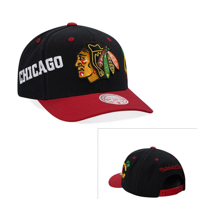 Chicago Blackhawks Black/Red Snapback