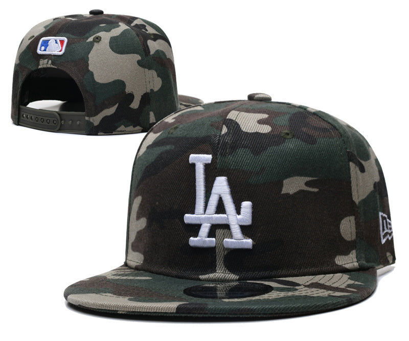 Los Angeles Dodgers Military Green Camo/White 9FIFTY Snapback