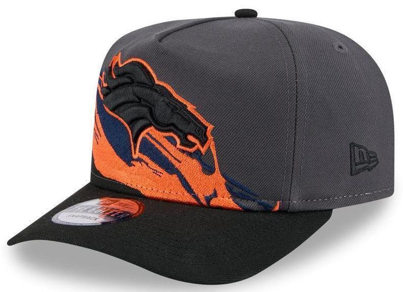 Denver Broncos Gray/Black Wrapover/Sidepatch oversized logo edition 9FIFTY Snapback