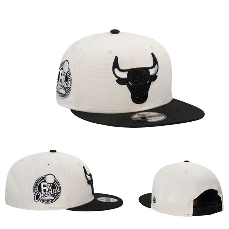 Chicago Bulls White/Black Chicago Bulls 6x Champions 9FIFTY Snapback