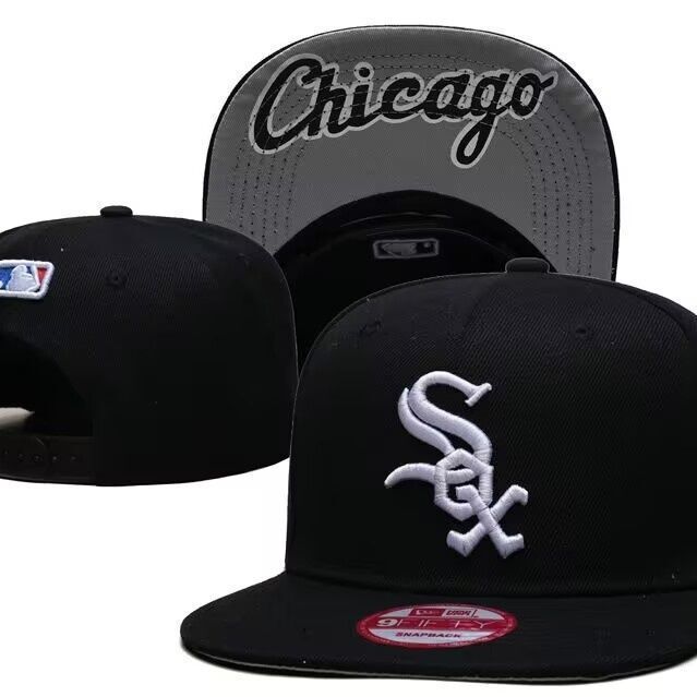 Chicago White Sox Black/White 9FIFTY Snapback