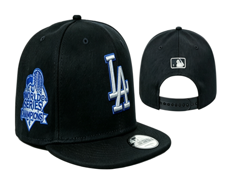 Los Angeles Dodgers Black/White 2024 World Series Champions 9FIFTY Snapback