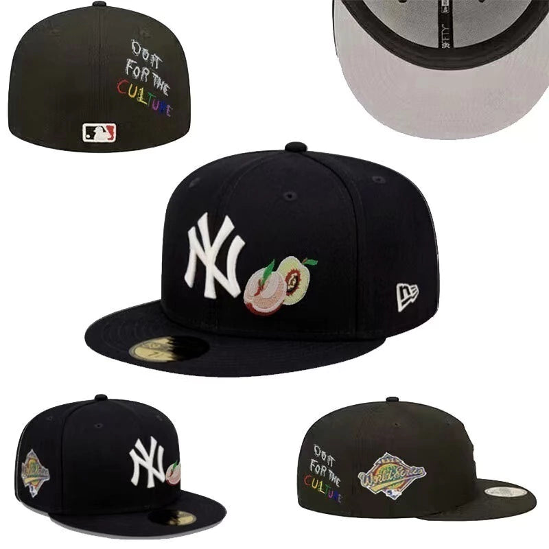 New York Yankees Black Floral Side Patch Fitted Cap